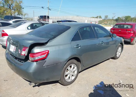 2011 Toyota Camry Le z USA, uszkodzony, nr VIN 4T1BF3EKXBU584854